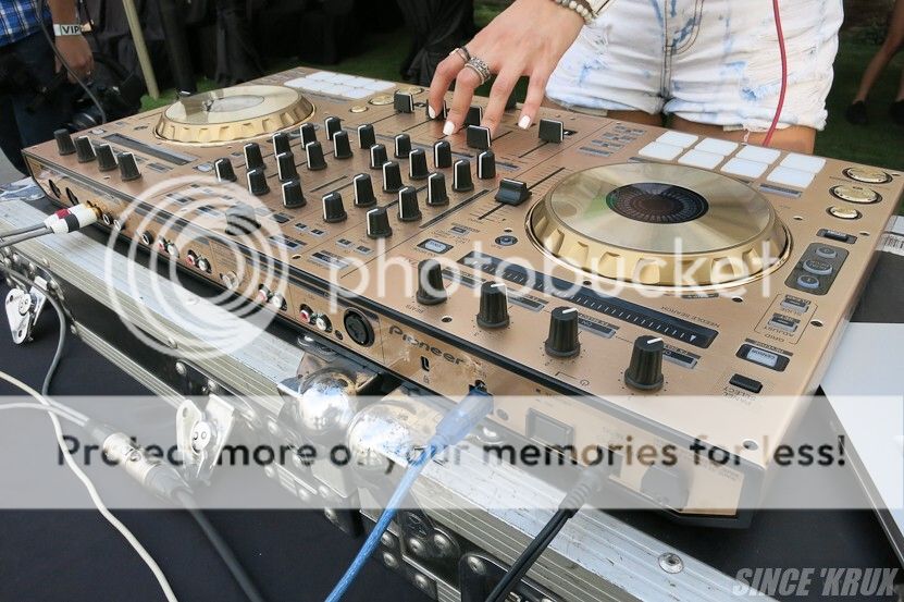 photo IMG_6958_zps64b51ee5.jpg