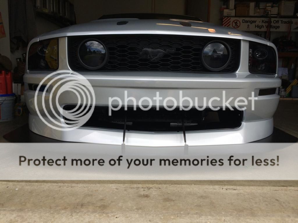 0509 mustang CDC aggressive chin spoiler, Splitter, brackets, rods and all