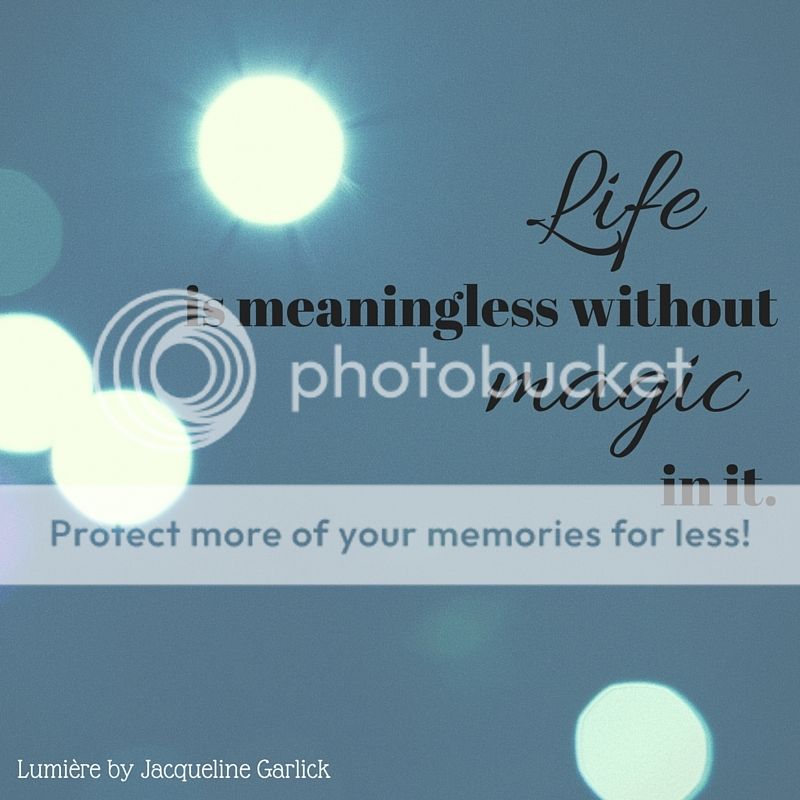 book review lumiere garlick